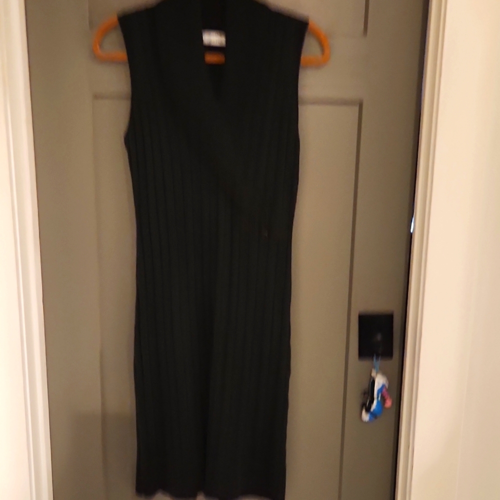 Calvin Klein Sweater Dress. Sz MEDIUM. must See